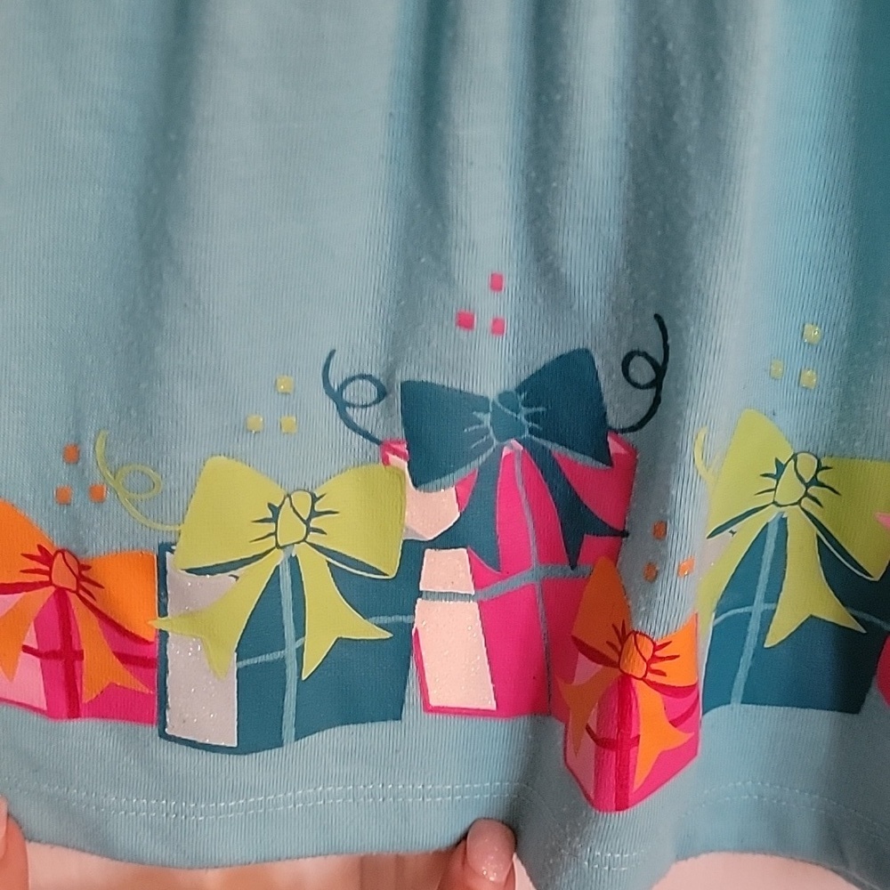 Girls Christmas Presents Pajamas, 2-piece set, M(7-8). Multicolored. - Picture 6 of 10